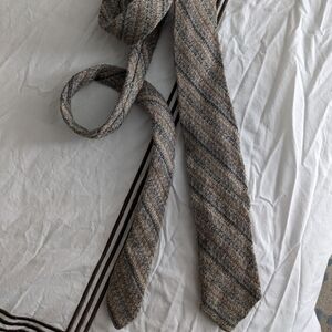 Classic Textured Brown and Gray Tie